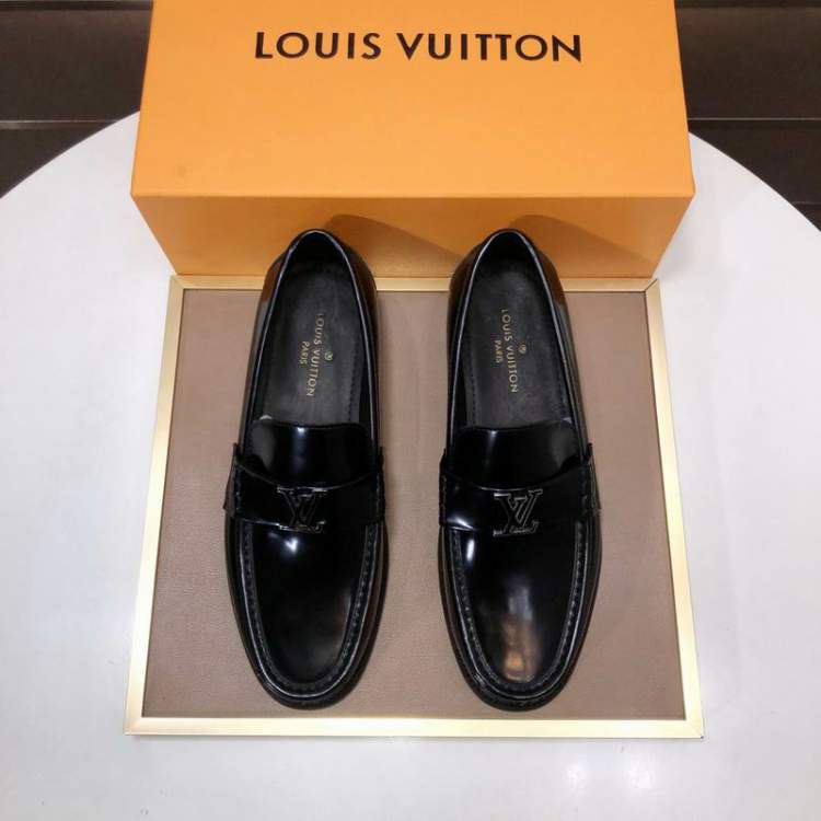 Picture of Louis Vuitton Shoes _SKULVsz38-45hnx040314847